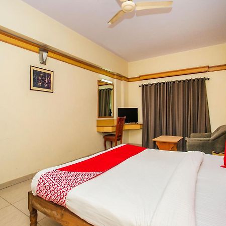 Oyo 649 Hotel Ajantha Trinity Inn Bangalore Bagian luar foto